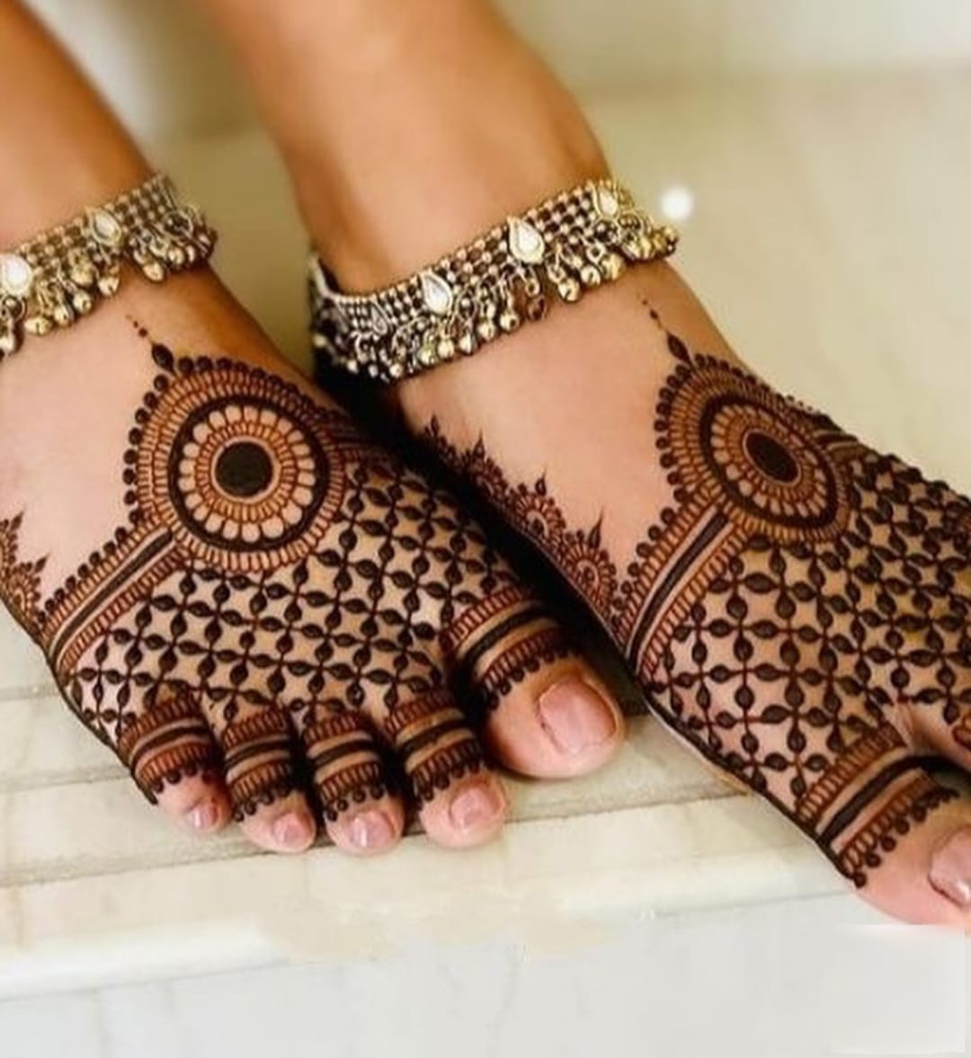 Portrait mehandi palms — Shimla bridal henna